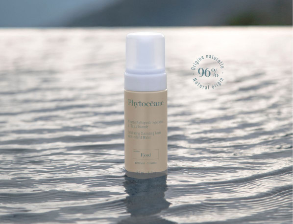 Mousse Detergente Esfoliante all'Acqua d'Islanda